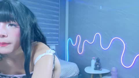 naaomi_cute online show from 10/27/25, 02:37