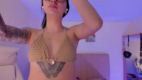 anny online show from 09/08/25, 09:58