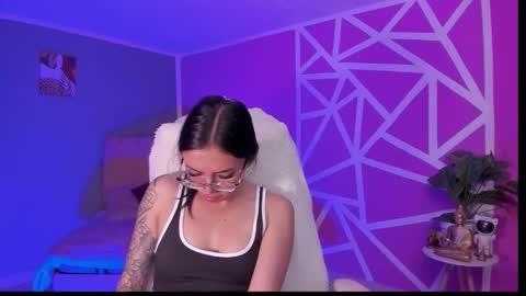 anny online show from 02/18/26, 11:44