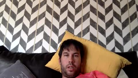 Snapshot of nachosev chatting on 10/17/25, 12:41 jesussevilla online show from 10/17/25, 12:41