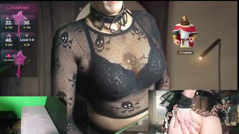 Snapshot of nackedforyou chatting on 12/26/24, 01:29 NackedForYou online show from 12/26/24, 01:29