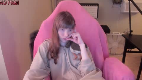 Natalie Marlo online show from 10/07/25, 09:28