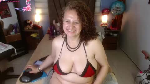 nadia_84 online show from 05/08/26, 07:30