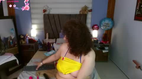 Snapshot of nadia_84 chatting on 06/23/26, 07:45 nadia_84 online show from 06/23/26, 07:45