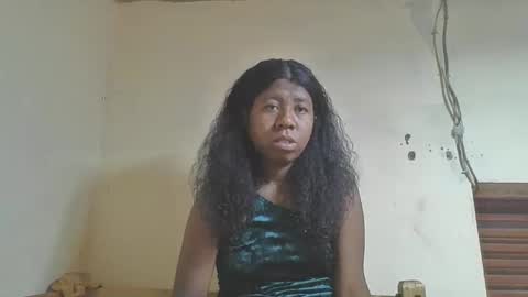 nadiasando online show from 12/01/25, 07:57