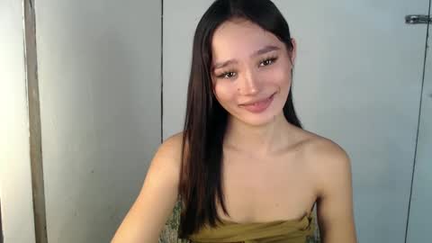 nadiestar online show from 12/03/24, 12:57