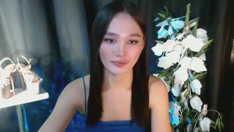 nadiestar online show from 01/04/25, 09:21