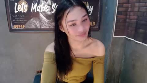 nadiestar online show from 04/05/26, 10:18