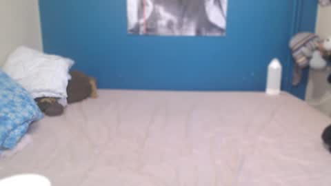 nadinnnea online show from 04/01/26, 03:31