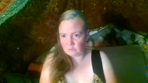 Snapshot of nadurtha chatting on 07/08/26, 04:17 nadurtha online show from 07/08/26, 04:17
