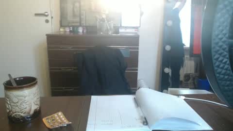 nadyagt online show from 04/10/26, 12:21