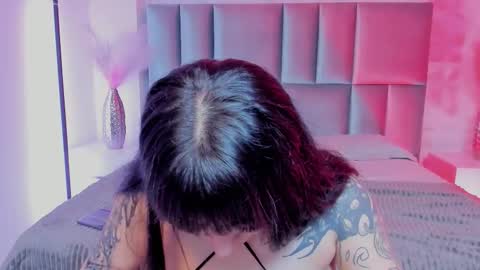 Snapshot of naeniademon_ chatting on 02/03/26, 03:37 Naenia online show from 02/03/26, 03:37