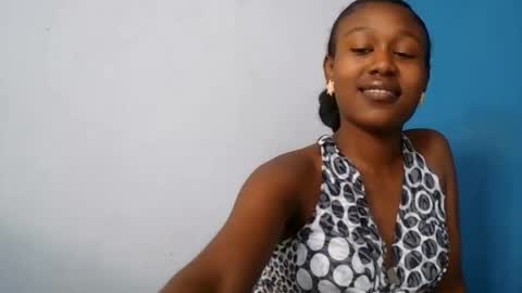 nah296652 online show from 06/19/26, 09:24