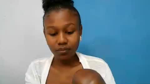 nah296652 online show from 06/29/26, 06:41