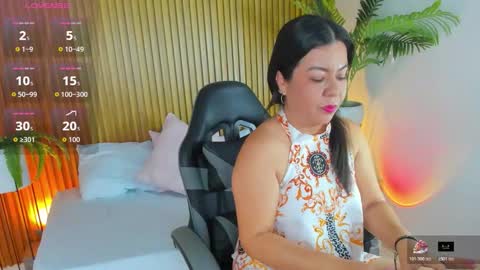 N A H I A online show from 11/24/25, 01:55