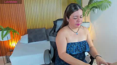 N A H I A online show from 02/10/26, 12:20