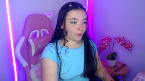 Snapshot of nahia__1 chatting on 04/14/26, 04:13 Nahia online show from 04/14/26, 04:13