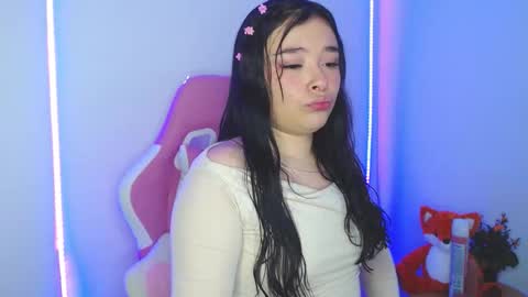 nahia cute     only   online show from 03/03/26, 04:02