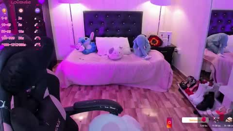 NAHIARA EVANS online show from 03/07/26, 04:09