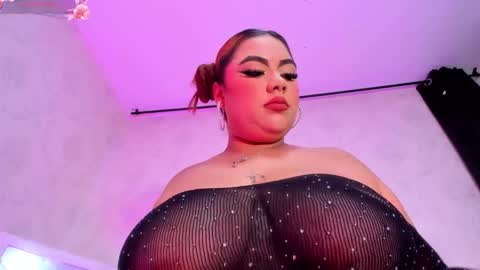 Nahia online show from 10/14/25, 12:17