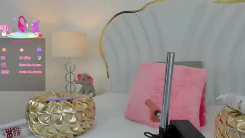 Snapshot of nahiarareina chatting on 03/09/25, 12:53 NahiaraReina online show from 03/09/25, 12:53