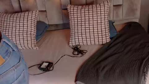  VICTORIA  online show from 02/07/26, 07:28