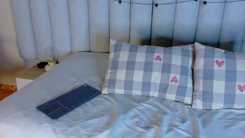  VICTORIA  online show from 03/02/26, 07:43