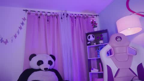 nahomy 2308 online show from 05/20/26, 11:38