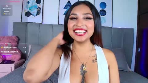 Naia online show from 10/17/25, 08:22