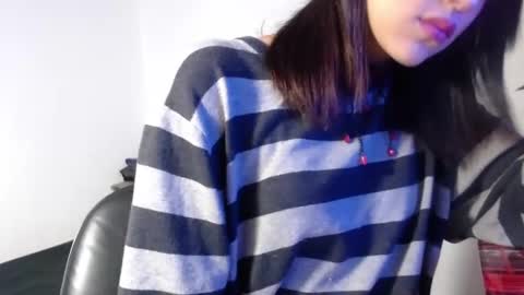 Snapshot of naiakit18 chatting on 02/13/25, 06:48 naiakit18 online show from 02/13/25, 06:48