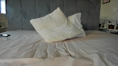 Snapshot of naila18 chatting on 01/22/25, 09:35 Naila online show from 01/22/25, 09:35