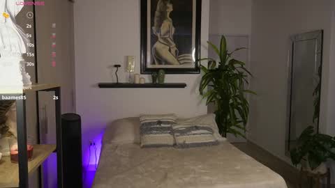 Lia online show from 11/15/25, 02:24