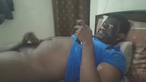 NAIRANANDU28 online show from 04/24/26, 09:28