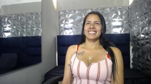 Snapshot of nairobi8 chatting on 09/18/25, 06:10 nairobi8 online show from 09/18/25, 06:10