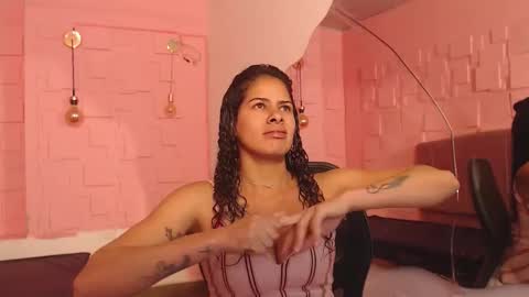 Snapshot of nairobi8 chatting on 10/19/25, 09:26 nairobi8 online show from 10/19/25, 09:26