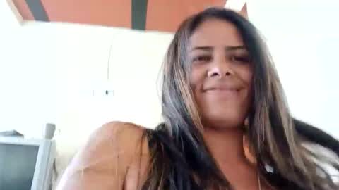 nairobi8 online show from 11/12/25, 08:19