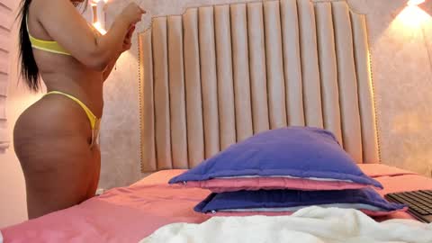 Naisha Rousell online show from 12/26/24, 11:35