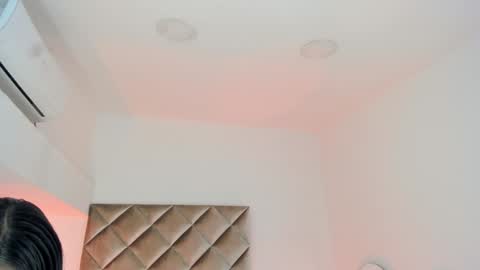 INSTAGRAM  m2221     online show from 12/27/24, 12:01