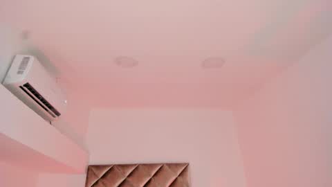 INSTAGRAM  m2221     online show from 01/07/25, 10:43