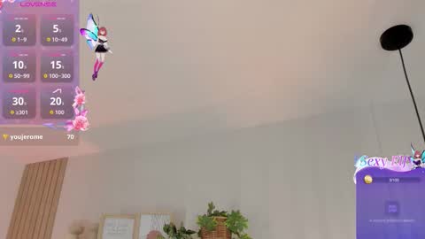 INSTAGRAM  m2221     online show from 12/21/25, 10:44