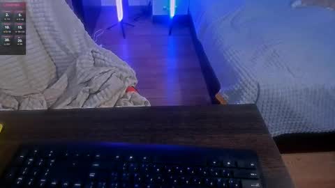 Asy no face  online show from 02/10/25, 11:15