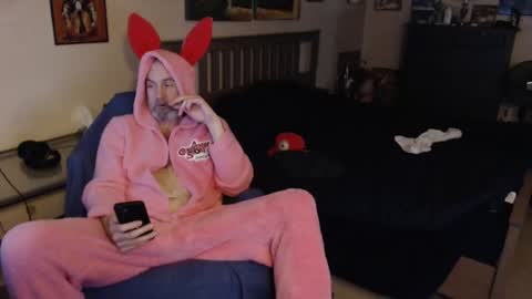 nakedmonkey online show from 12/18/24, 02:53