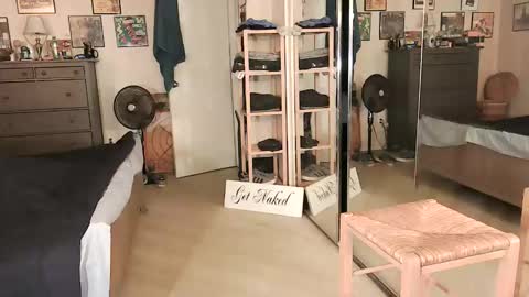 nakedmonkey online show from 05/08/26, 01:00