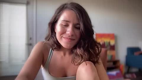 Snapshot of nakedpaint245477 chatting on 12/12/24, 08:43 nakedpaint245477 online show from 12/12/24, 08:43