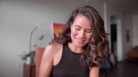 Snapshot of nakedpaint245477 chatting on 01/16/25, 11:37 nakedpaint245477 online show from 01/16/25, 11:37