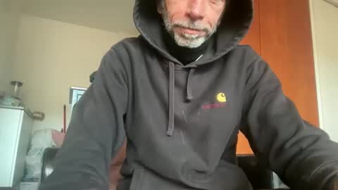 Snapshot of nakkkit chatting on 12/05/25, 08:34 nakkkit online show from 12/05/25, 08:34