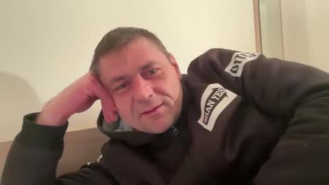 nakryt18 online show from 04/16/26, 10:34