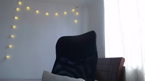 Nala online show from 09/10/25, 04:51