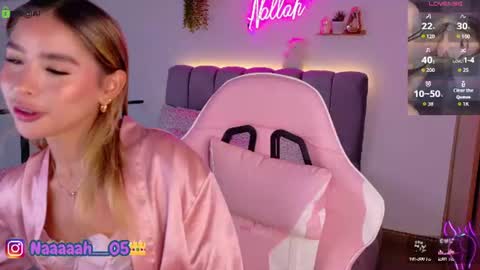 Snapshot of nallah__ chatting on 07/19/26, 02:43 Nallah online show from 07/19/26, 02:43