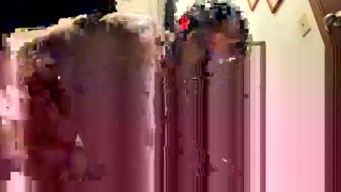 naluboi2lit online show from 05/22/26, 06:42